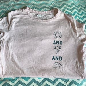 Old navy- short sleeve top- sun palm tree & wave